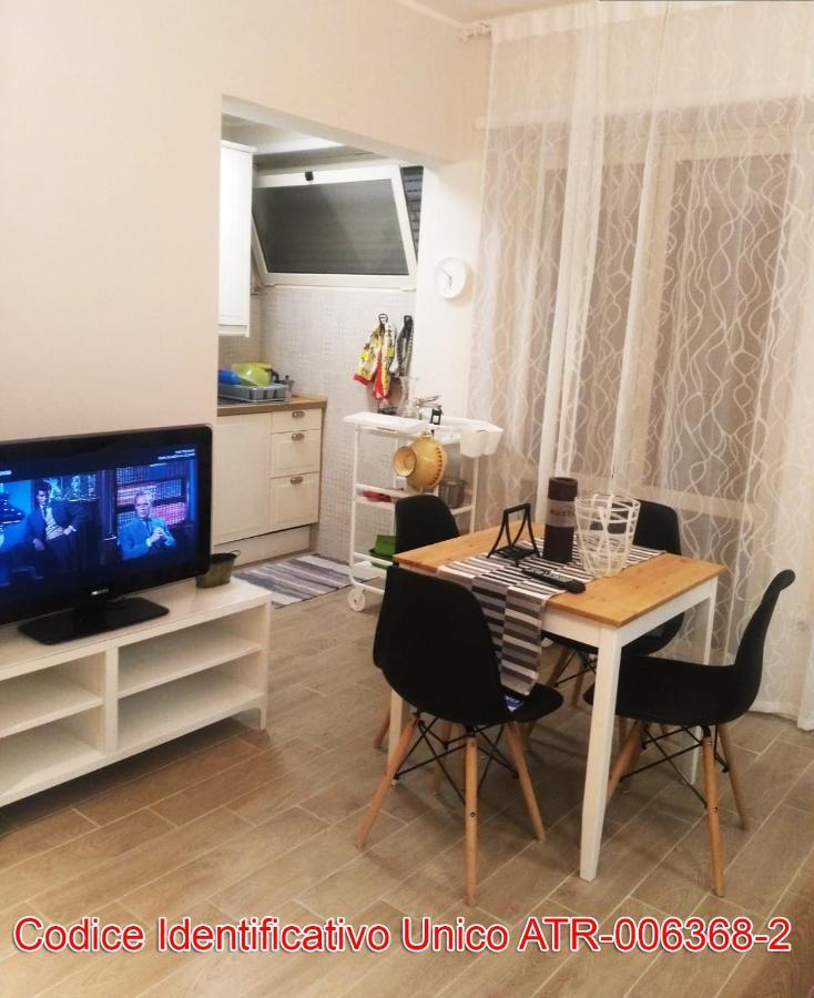 Giuly'S House Cozy & Comfy Apartment In Rome ....Real Rome !!! Exterior foto